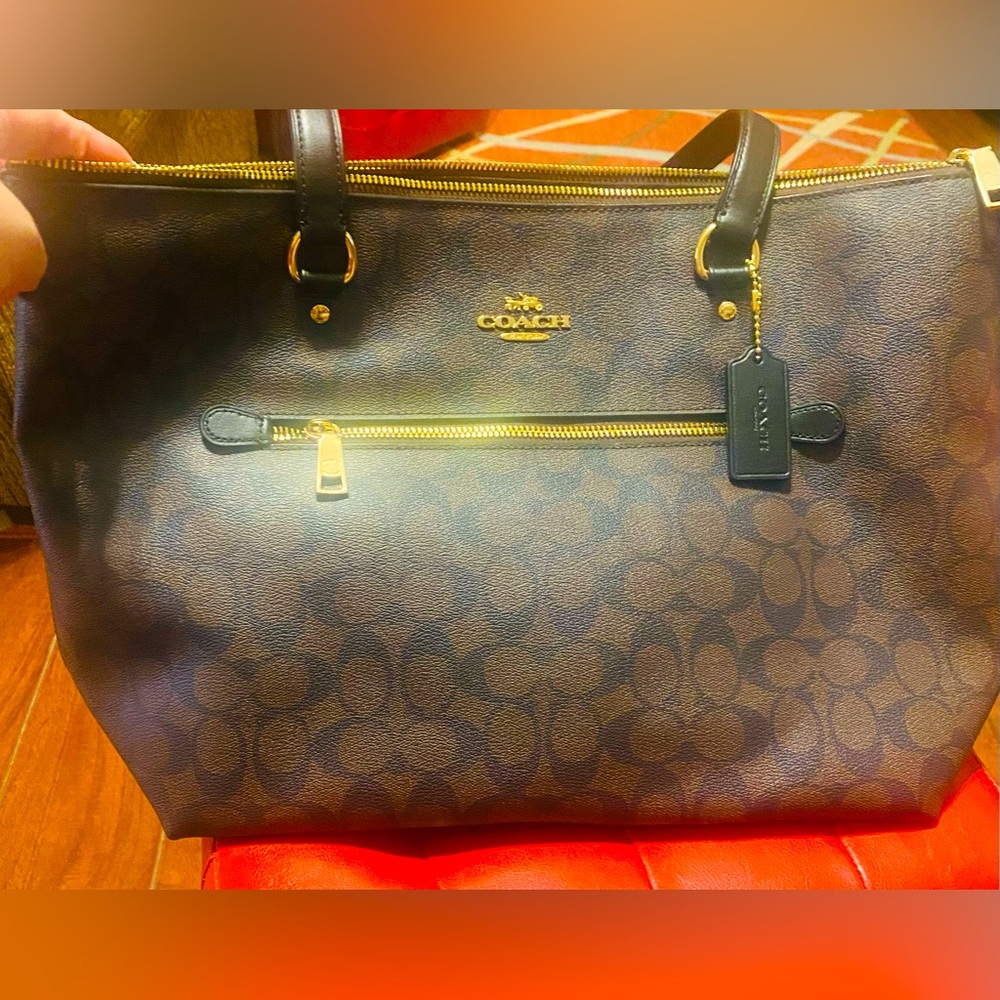 NEW Coach Dark Brown Signature Tote with Gold Accents